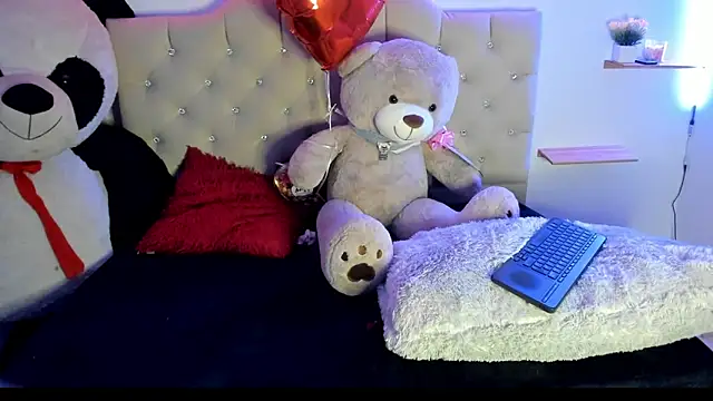 eimyy_rouse live sex cam