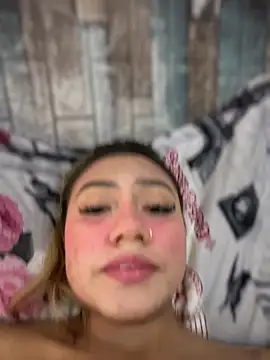 Dulce_Sofi_'s cam snapshot