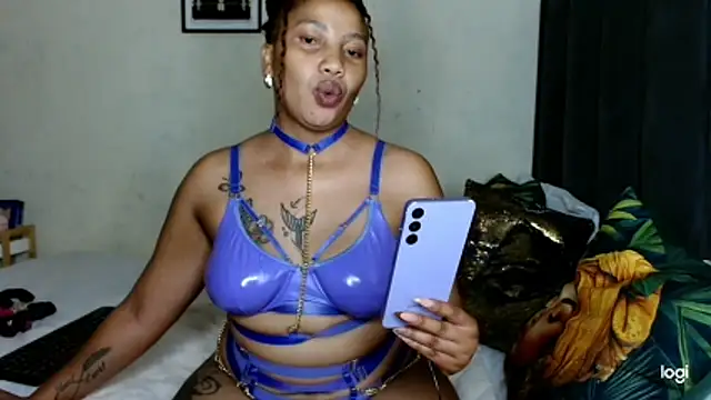 quenliyasa's cam snapshot