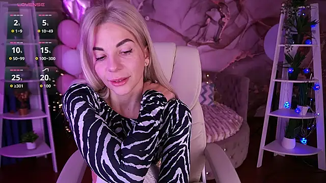 BellaRayyy's cam snapshot