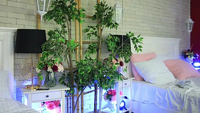 EmillyBronte's cam snapshot