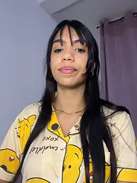 -Naomyy- live sex cam