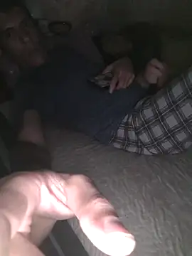 parejade225@xh live sex cam