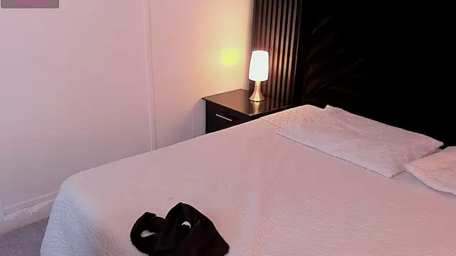 Halleyrosse's cam snapshot