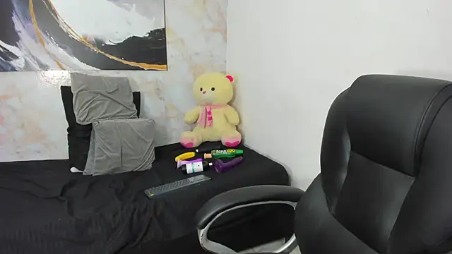 Lilith_traviis's cam snapshot