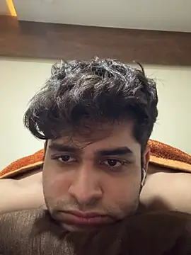 Vihaaanfucks's cam snapshot