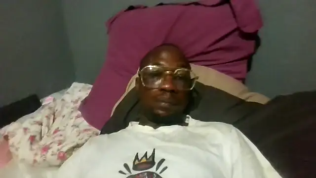 TheeRealShow live sex cam