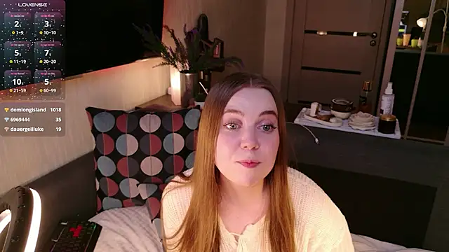 bratwifelina's cam snapshot