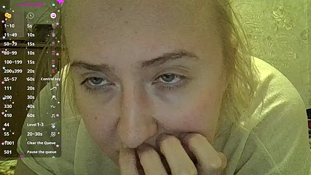 CurvyWild_Lady30's cam snapshot