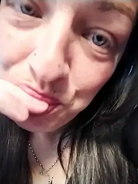 Ivanna_Greey1's cam snapshot