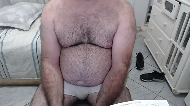 MysterBearMG live sex cam