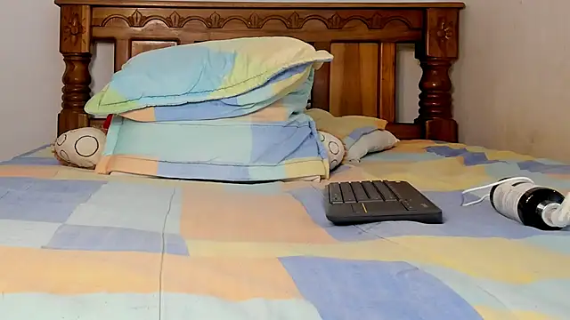 Scarlett_rossii's cam snapshot