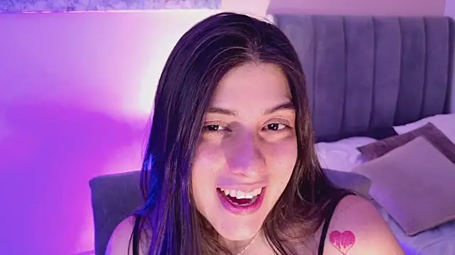 dakotaa__'s cam snapshot