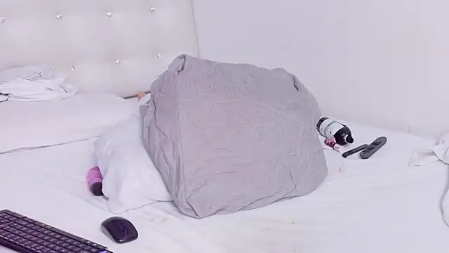 nympho_bff live sex cam