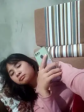 Him_MountainGirl live sex cam