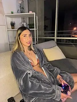 Ameellie's cam snapshot