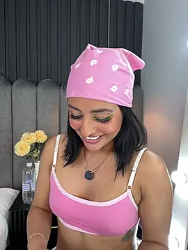 Nanda_vixen_'s cam snapshot