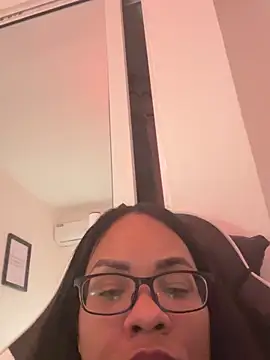 Chaniita's cam snapshot