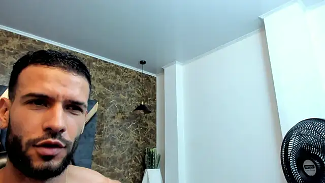 Jacob_Benelli's cam snapshot