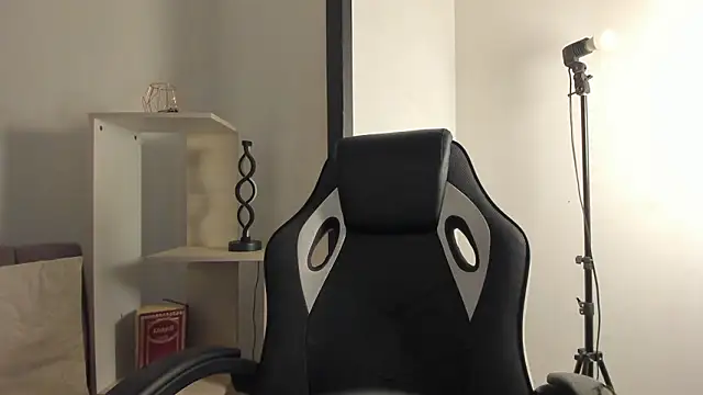 MelLove_'s cam snapshot