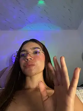 Eveliin_ruiz live sex cam