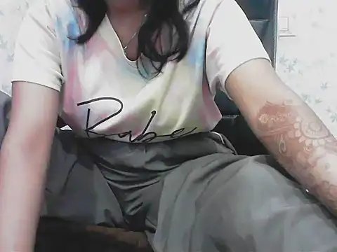 short_girl_'s cam snapshot