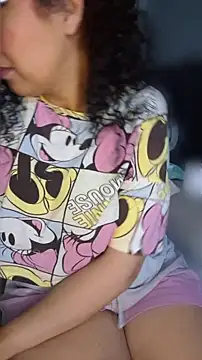 LondonHilton's cam snapshot