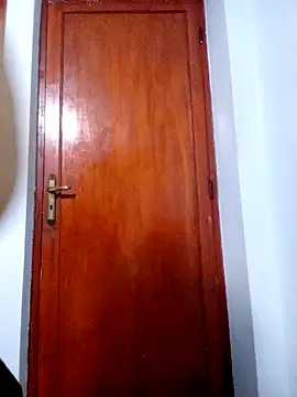 Notila-68 live sex cam