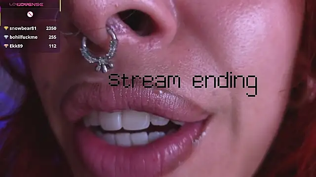 bri_von_dhara__'s cam snapshot