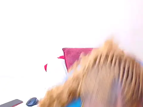 Xoli_11's cam snapshot