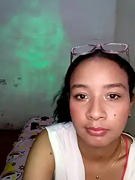 Aurora_fantasyPink's cam snapshot