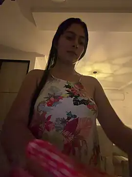 Sophie__Foxxx live sex cam