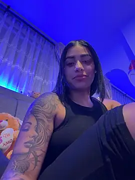 AlannaEvons's cam snapshot