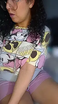 LondonHilton's cam snapshot