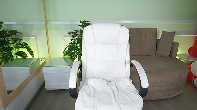 EmilyTurneer live sex cam