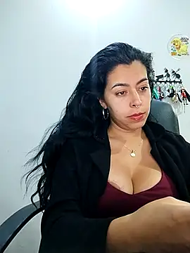 Luianna live sex cam
