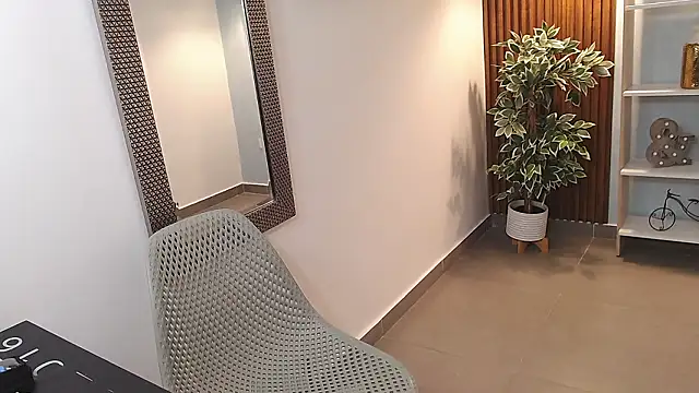 Dalila_Sky live sex cam