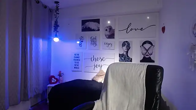 AmethystShadow17 live sex cam