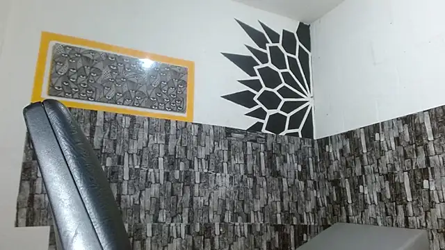 stripnolimits live sex cam