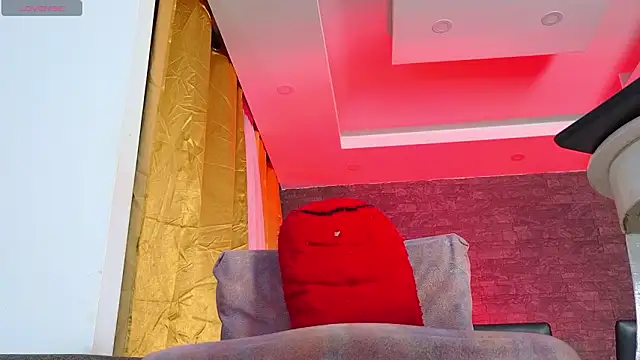 SahraBelmont live sex cam