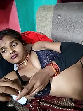 Maya_bhoji live sex cam