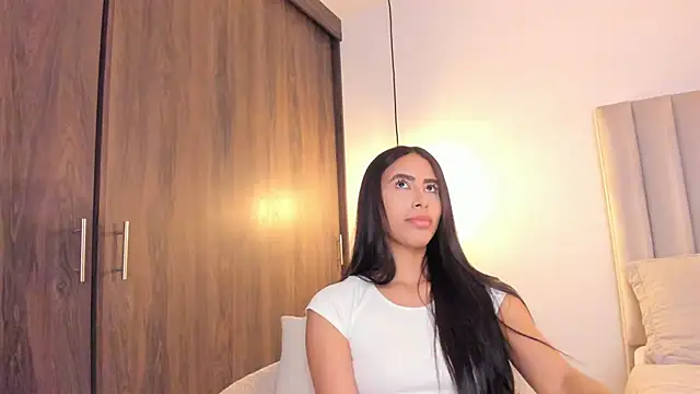 imsaraah live sex cam