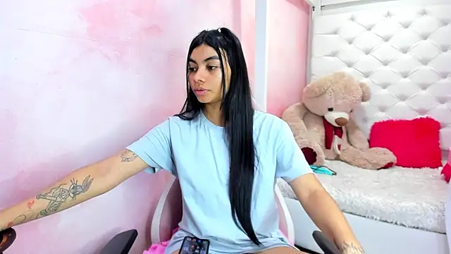 eimmy__skinny's cam snapshot