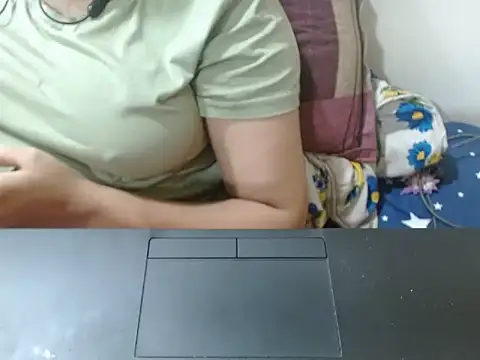 Nataliya_Singh's cam snapshot