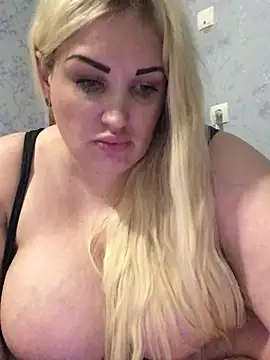 VikiiStoun live sex cam