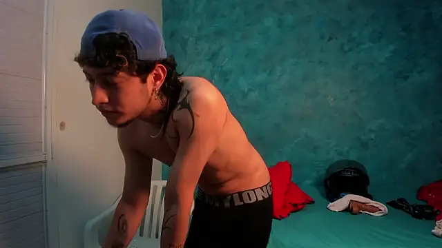 Sky_Wild's cam snapshot