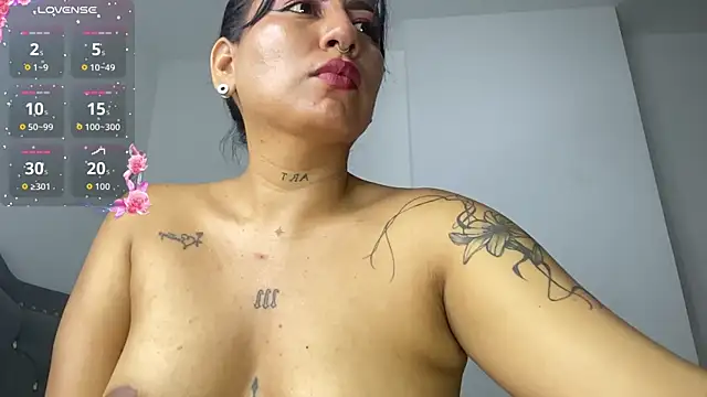 EychellCute_'s cam snapshot