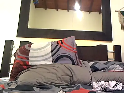 TommyLopez's cam snapshot