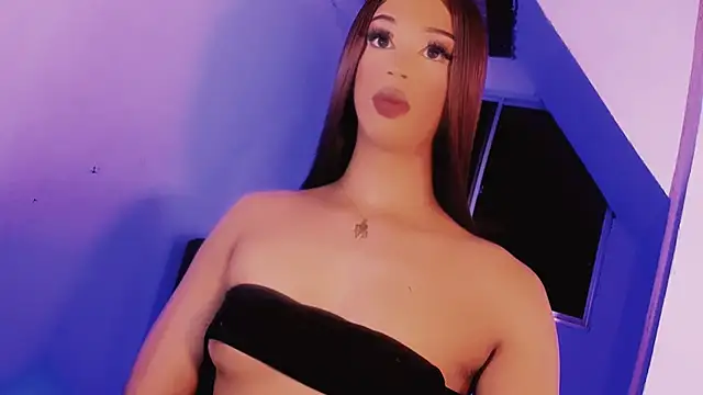 Celene_Goddess live sex cam