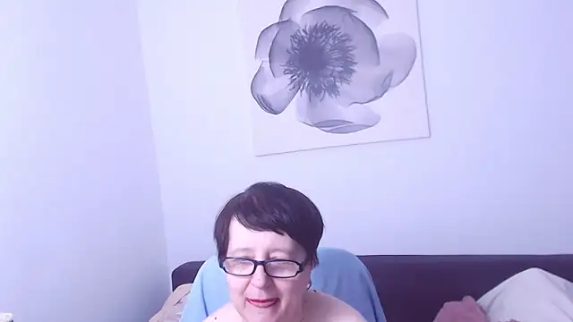 ChristaRose live sex cam